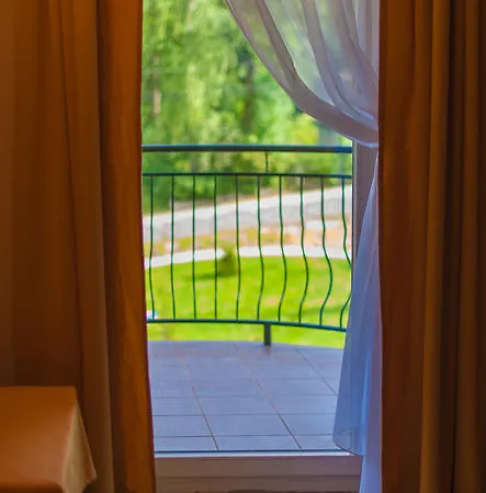 Üdülőközpont Zdrojowy Sanus 3*