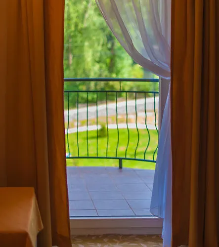 Feriested Zdrojowy Sanus 3*